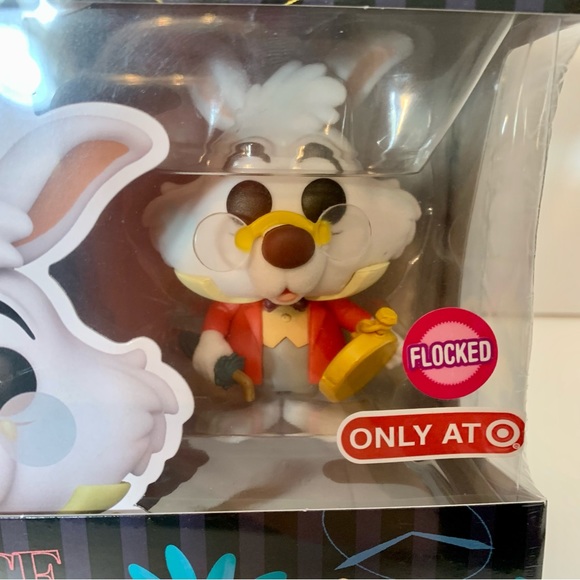 NWT. Funko POP & tee Alice in Wonderland- White Rabbit Flocked - Picture 8 of 9